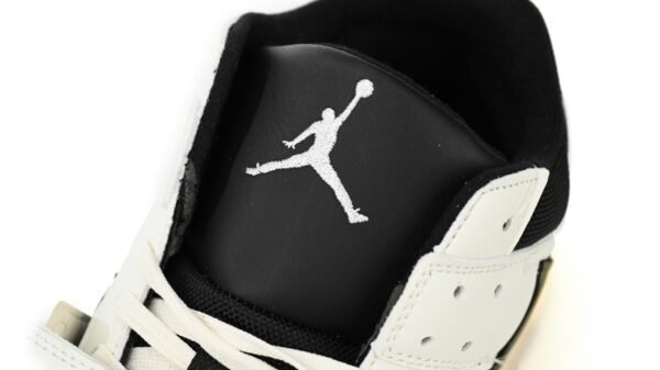 travis_scott_x_jordan_cut_the_check_nice_kicks_olive_green_fz8117_045_1A6F4EA2BE41C.jpg Travis Scott x Jordan Cut The Check Nice Kicks Olive Green FZ8117-045