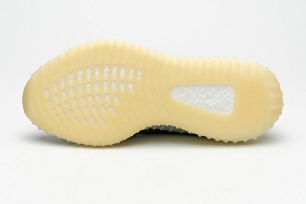 yeezy_boost_350_v2_carbon_fz5000_18DFDFE3CB11B.jpg Yeezy Boost 350 V2 Carbon Reps FZ5000