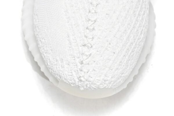 Dope sneakers Yeezy Boost 350 V2 Cream/Triple White CP9366