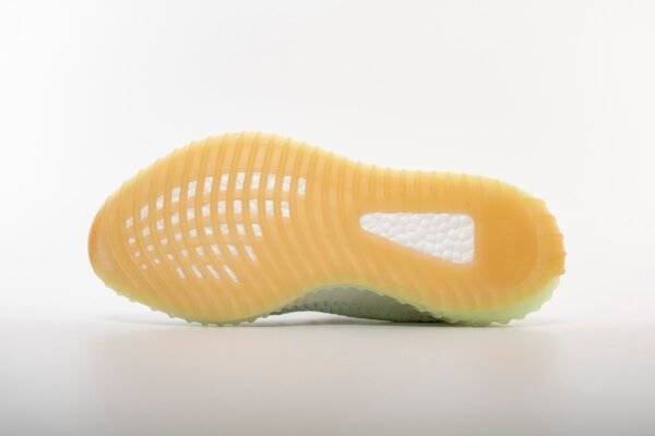 yeezy_boost_350_v2_hyperspace_eg7491_178C446E25D1E.jpg Yeezy Boost 350 V2 Hyperspace (2018)EG7491