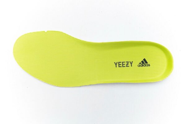 yeezy_boost_380_hylte_glow_fz4990_178C6E7009F16.jpg Yeezy Boost 380 Hylte Glow FZ4990