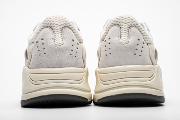 yeezy_boost_700_analog_eg7596_178C7571A651E.jpg Yeezy Boost 700 Analog EG7596