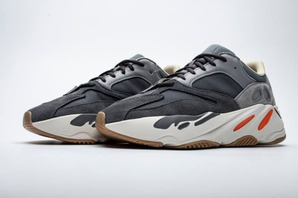 Yeezy Boost 700 v2 Magnet FV9922