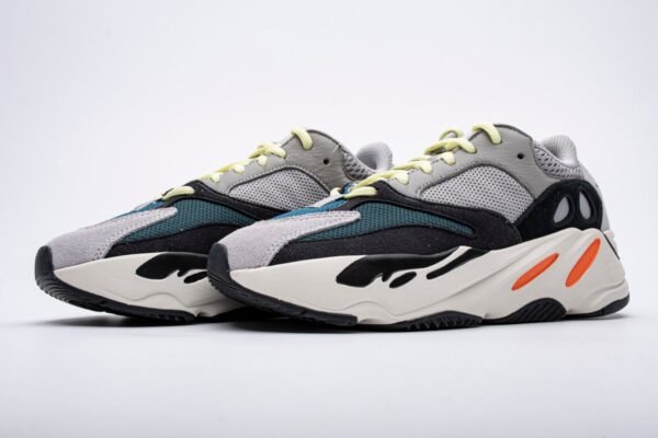 yeezy_boost_700_og_wave_runner__b75571_186ECD124E816.jpg Yeezy Boost 700 OG“Wave Runner” B75571