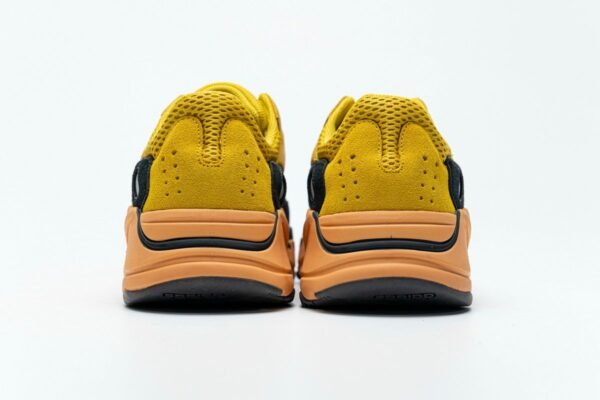 yeezy_boost_700_sun_gz6984_178C7B6231411.jpg Yeezy Boost 700 Sun GZ6984