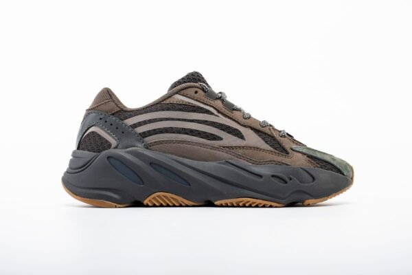 yeezy_boost_700_v2__static__eg6860_1841D7E58AB11.jpg Yeezy Boost 700 V2 “Static” EG6860