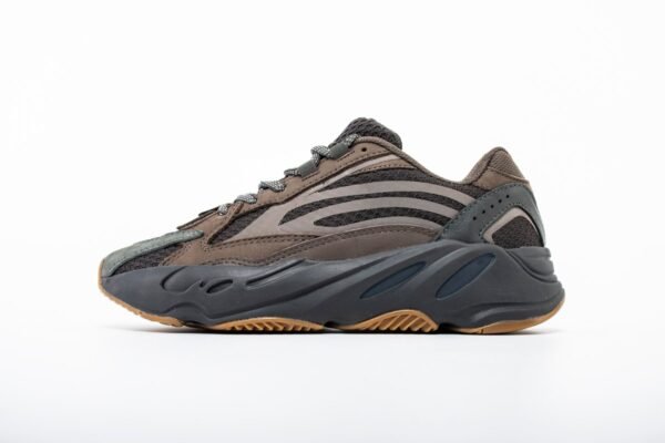 yeezy_boost_700_v2__static__eg6860_1841D7E5F1A1B.jpg Yeezy Boost 700 V2 “Static” EG6860