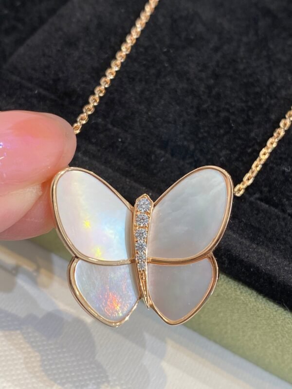 [Eternal Jewelry]BUTTERFLY GOLD MOP DIAMOND NECKLACE