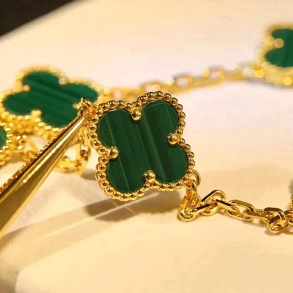 [Eternal Jewelry]CLOVER 5 MOTIFS MALACHITE BRACELET