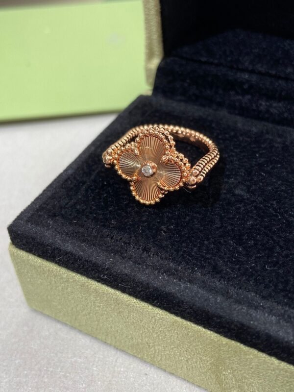 [Eternal Jewelry]CLOVER RIVERSIBLE PINK GOLD RING