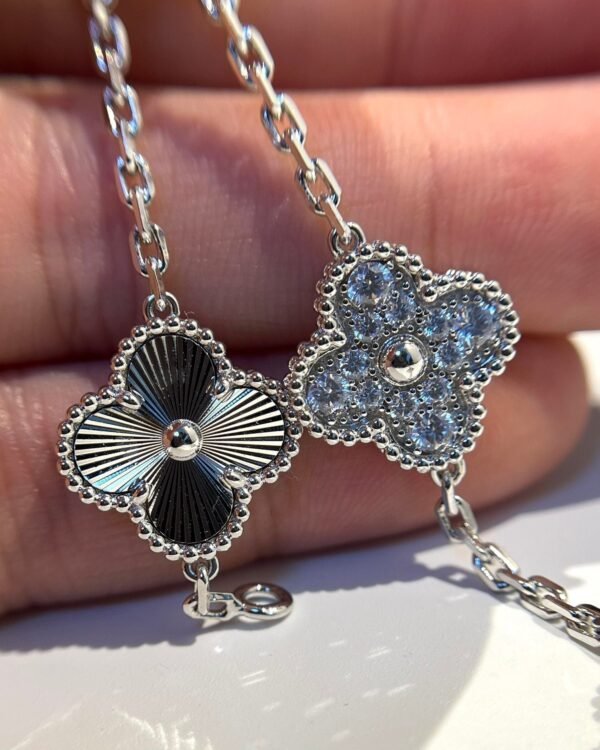 [Eternal Jewelry]CLOVER 5 MOTIF SILVER DIAMOND BRACELET