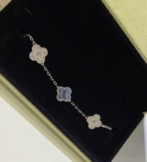 [Eternal Jewelry]CLOVER  5 MOTIF DIAMOND PURPLE CHALCEDONY BRACELET SILVER