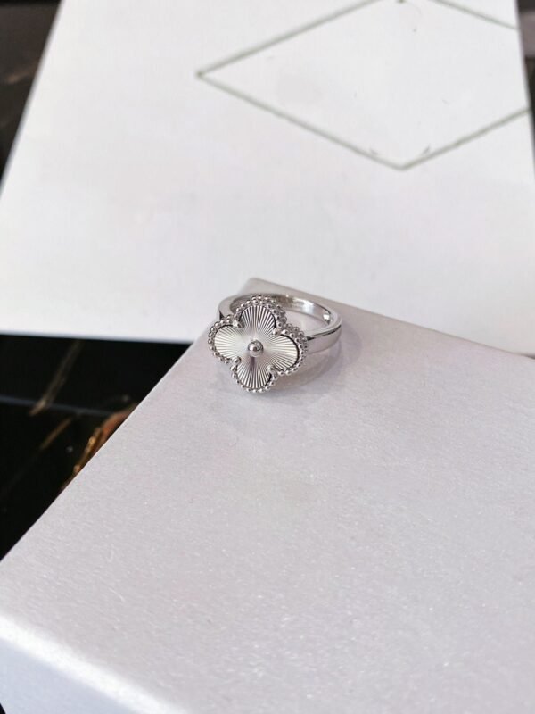 [Eternal Jewelry]CLOVER SILVER RING