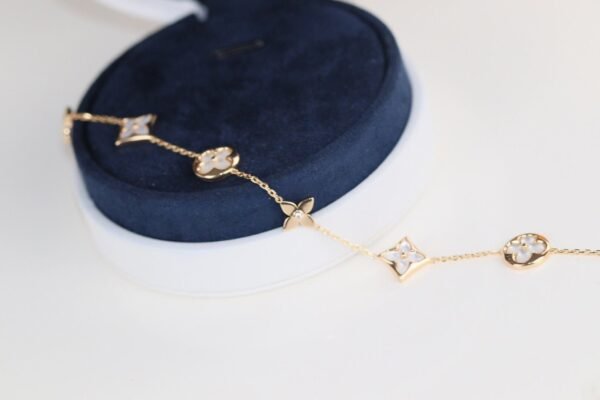 [Eternal Jewelry]LEAF CLOVER BRACELET