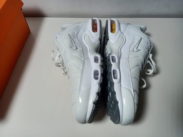 Air Max Plus  White (Nike Tn)