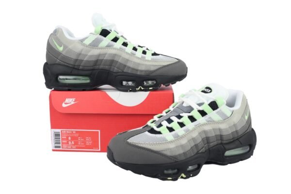 copy_of_air_max_95__grey_purple__hd8015_003__1C922D72F781C.jpg Nike Air Max 95 'Fresh Mint' CD7495-101