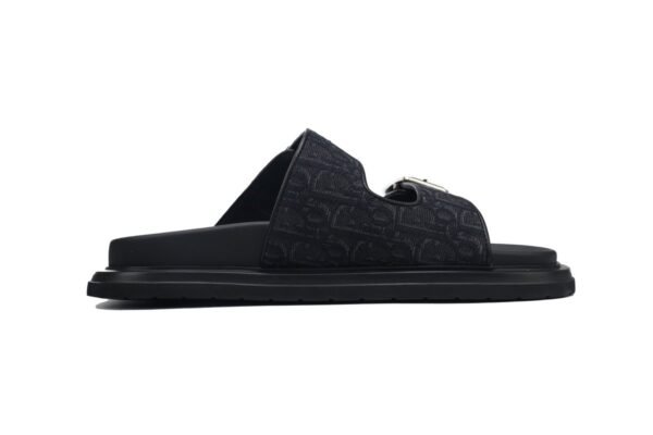 copy_of_christian_dior_dway_navy_blue_fabric_slides_1ACD56E678F16.jpg Dior Aqua Black
