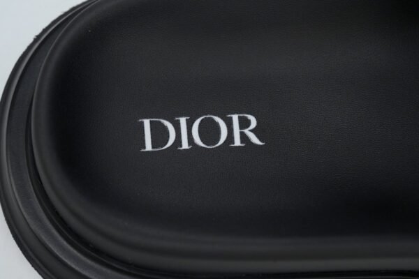 copy_of_christian_dior_dway_navy_blue_fabric_slides_1ACD56E75C015.jpg Dior Aqua Black