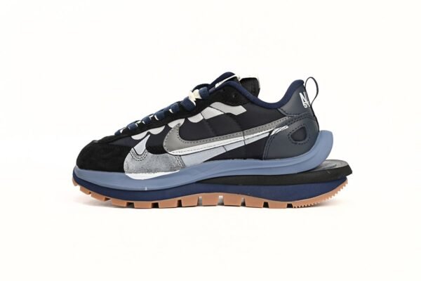 copy_of_sacai_x_nike_vaporwaffle_sesame_and_beige_haze_blue_dd1875_112_19B71B79CB91E.jpg Sacai x Nike VaporWaffle Sesame and Black Blue Silve DD1875-700