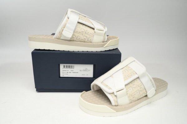 dior_alpha_oblique_all_white_3sa081yyv_h060_1A33CBB9B261F.jpg Dior Alpha oblique All White 3SA081YYV H060