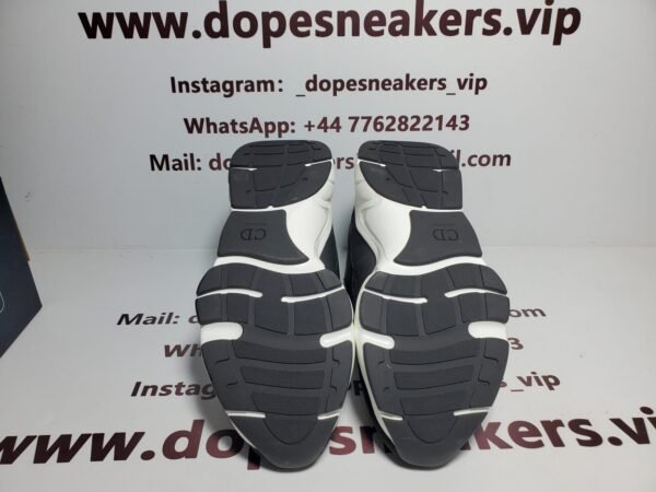 Dior B22 Black 3SN231ZHM_H960