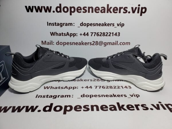 Dior B22 Black 3SN231ZHM_H960