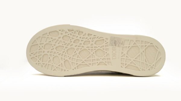 Dior B33 Sneakers  Release Khaki Embroidery 3SN272 ZIR1 6536