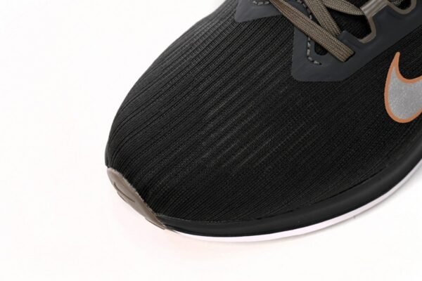 Nike Air Winflo 9 Black And White Brown DD8686-005