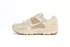 nikeair_zoom_vomero_5_beige_brown_fq6868_111_196CA7E3E5310.jpg Nike Air Zoom Vomero 5 Beige Brown FQ6868-111