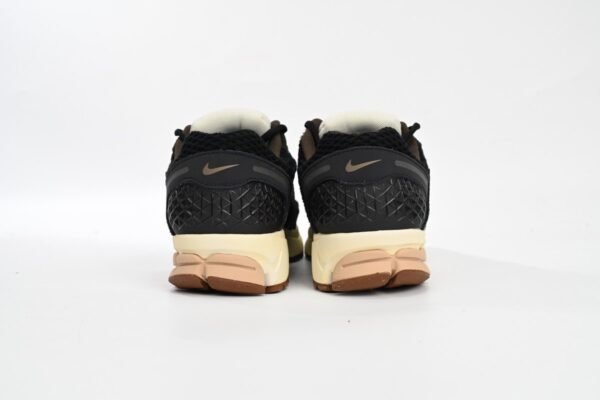 Nike Air Zoom Vomero 5 Pure Black FD0533-010