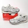 nikeair_zoom_vomero_5_silver_fd0884_025_196C997299D1B.jpg Nike Air Zoom Vomero 5 Silver FD0884-025