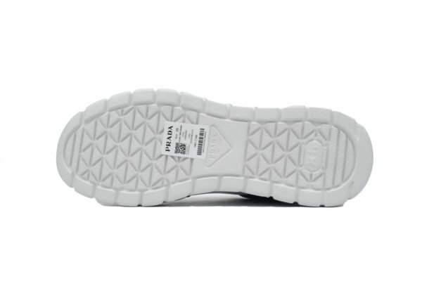 prada_low_top_sneakers_serrated_black_and__white_1B0DBBD88CA12.jpg Prada Low-Top Sneakers Serrated Black And White