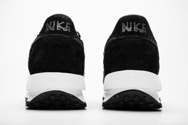 (OG)Sacai x Nike Waffle Dbreak BlackWhite BV0073-002
