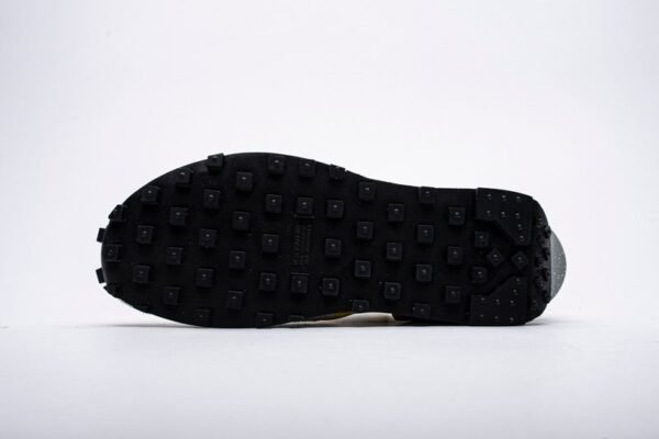 Undercover x Nike Waffle Dbreak Light GreyYellow  BV4594-700
