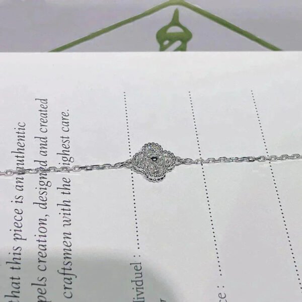 [Eternal Jewelry]CLOVER  SINGLE FLOWER BRACELET SILVER